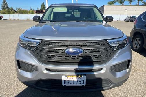 Iconic Silver Metallic 2020 Ford Explorer Base