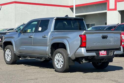 2025 Toyota Tacoma SR5
