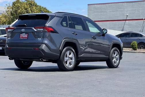 Magnetic Gray Metallic 2025 Toyota RAV4 XLE