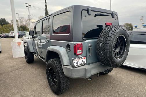 2015 Jeep Wrangler Unlimited Sport