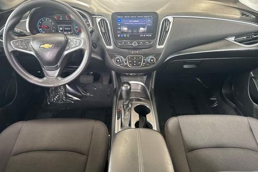 2020 Chevrolet Malibu FWD LT