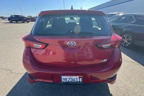 Barcelona Red Metallic 2018 Toyota Corolla iM Base