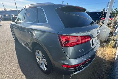 2018 Audi Q5 2.0T Premium Plus