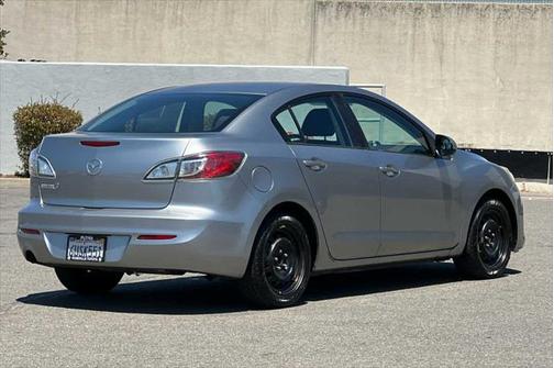 Liquid Silver Metallic 2012 Mazda Mazda3 i Sport