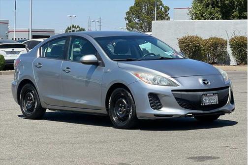 Liquid Silver Metallic 2012 Mazda Mazda3 i Sport