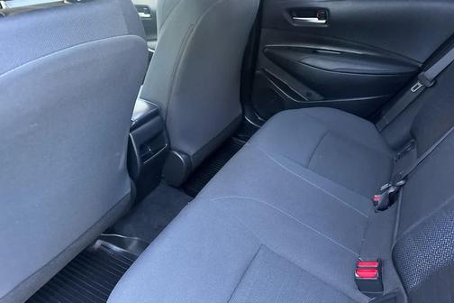 Classic Silver Metallic 2022 Toyota Corolla SE