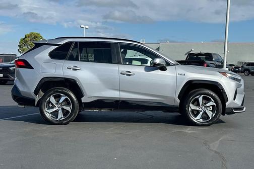 2022 Toyota RAV4 Prime SE