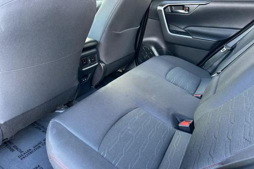 2022 Toyota RAV4 Prime SE