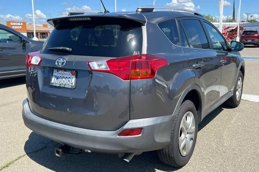 Magnetic Gray Metallic 2014 Toyota RAV4 LE