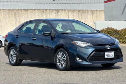 Galactic Aqua Mica 2019 Toyota Corolla XLE