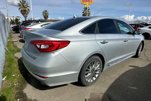 2015 Hyundai SONATA Limited