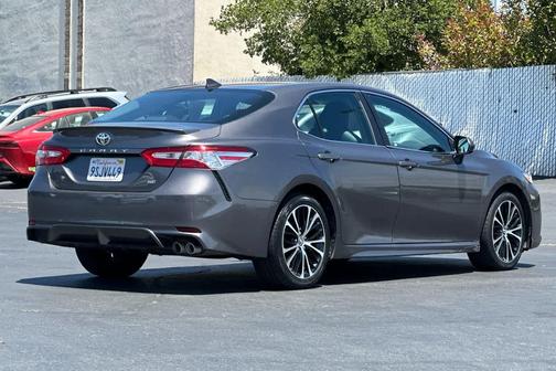 Predawn Gray Mica 2020 Toyota Camry SE