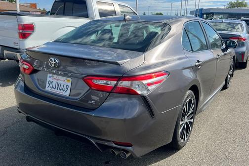 Predawn Gray Mica 2020 Toyota Camry SE