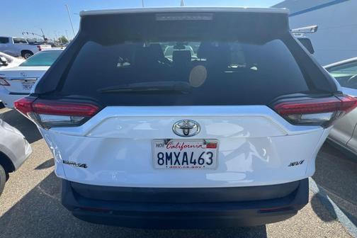 Super White 2019 Toyota RAV4 XLE Premium