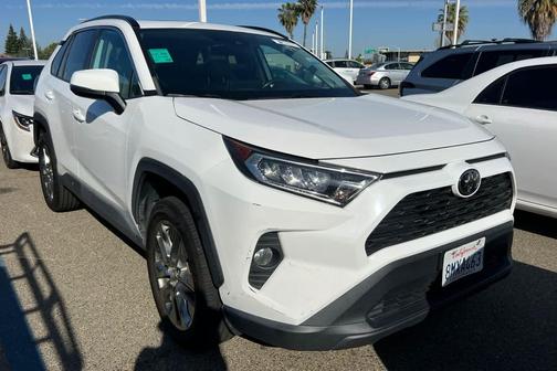 Super White 2019 Toyota RAV4 XLE Premium