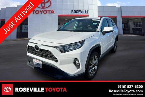 Super White 2019 Toyota RAV4 XLE Premium