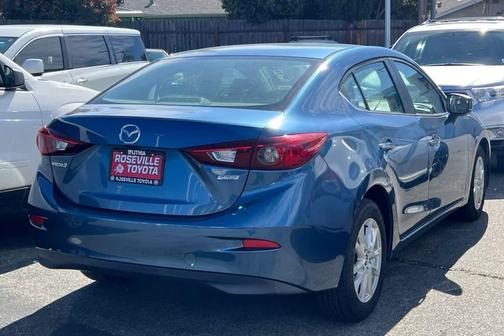 2017 Mazda Mazda3 Sport