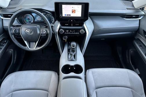 2023 Toyota Venza LE