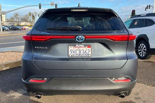 2023 Toyota Venza LE