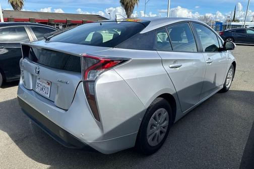 2017 Toyota Prius Two