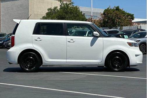2008 Scion xB Base