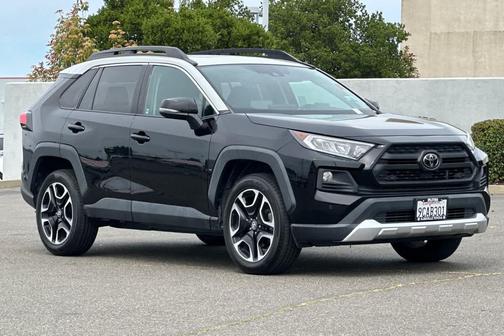 Midnight Black/Ice Edge Roof 2019 Toyota RAV4 Adventure