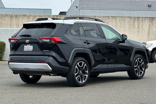 Midnight Black/Ice Edge Roof 2019 Toyota RAV4 Adventure