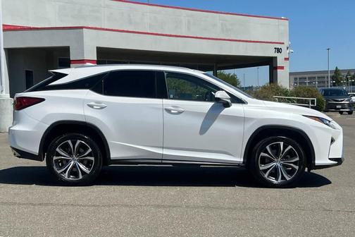 Eminent White Pearl 2017 Lexus RX 350 Base