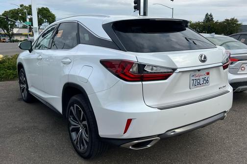 Eminent White Pearl 2017 Lexus RX 350 Base