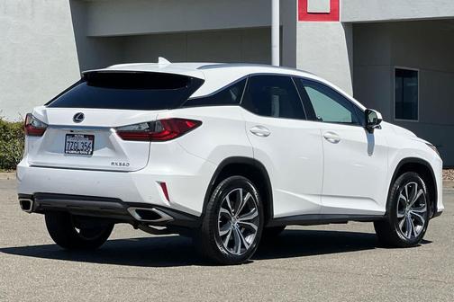 Eminent White Pearl 2017 Lexus RX 350 Base