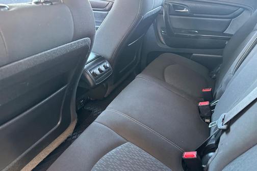 Summit White 2014 GMC Acadia SLE-1