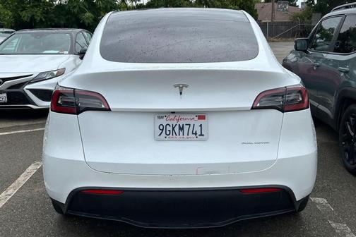 Red Multi-Coat 2018 Tesla Model 3 Long Range