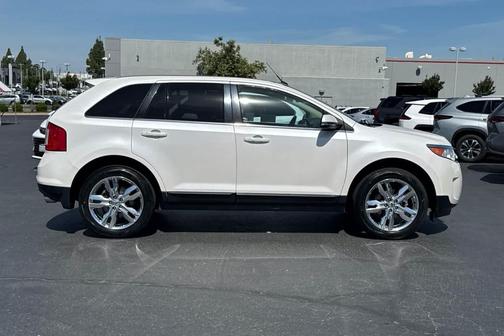 White Platinum Tri-Coat Metallic 2013 Ford Edge Limited