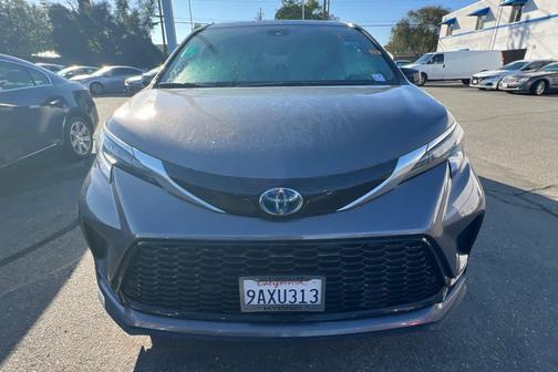 Predawn Gray Mica 2022 Toyota Sienna XSE 7 Passenger