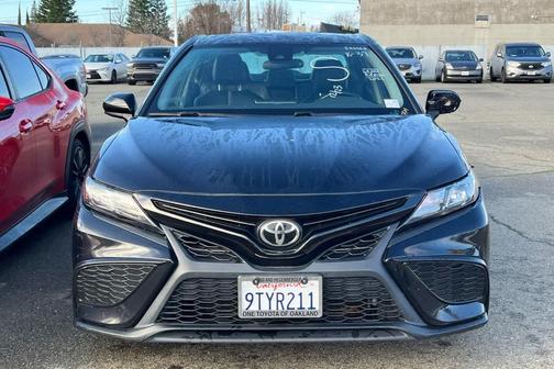 2021 Toyota Camry SE