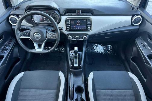 2021 Nissan Versa 1.6 SV