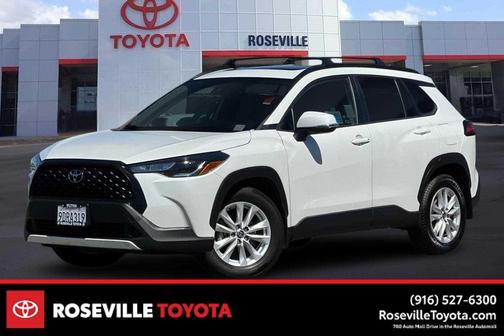 Wind Chill Pearl 2022 Toyota Corolla Cross LE