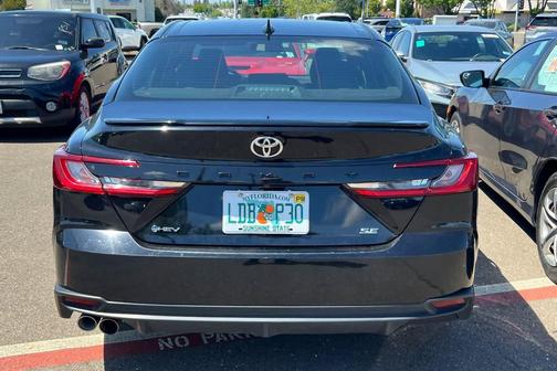 Midnight Black Metallic 2025 Toyota Camry SE