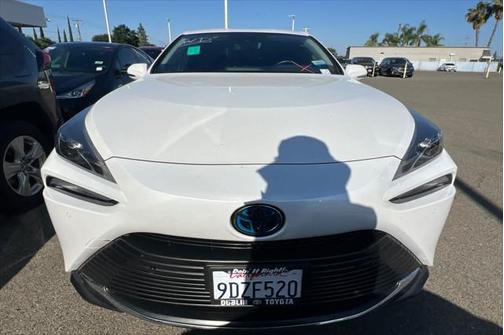 2022 Toyota Mirai Base