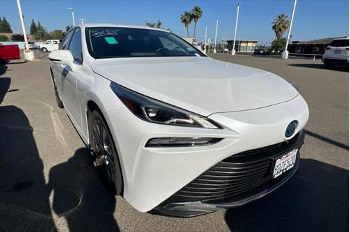 2022 Toyota Mirai Base