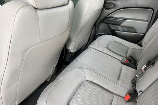 Cyber Gray Metallic 2017 Chevrolet Colorado WT
