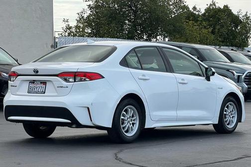 2021 Toyota Corolla Hybrid LE