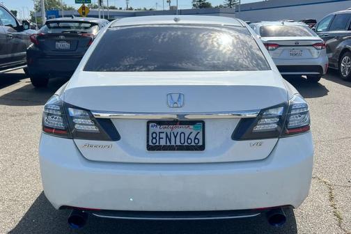 2014 Honda Accord 4dr V6 Auto