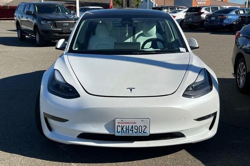 2023 Tesla Model 3 Performance