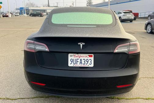 2022 Tesla Model 3 Standard Range