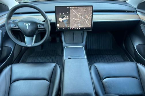 2022 Tesla Model 3 Standard Range