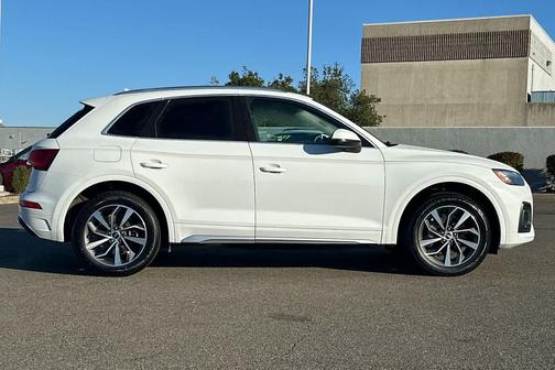 2021 Audi Q5 45 Premium