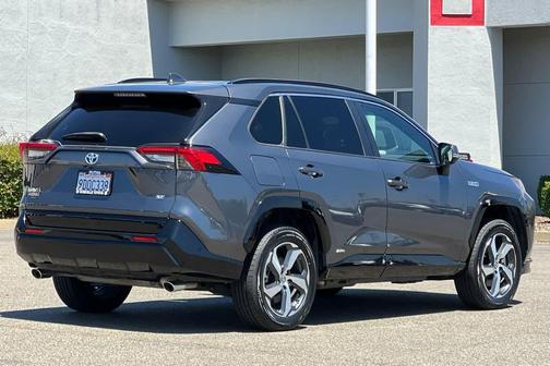 Magnetic Gray Metallic 2022 Toyota RAV4 Prime SE