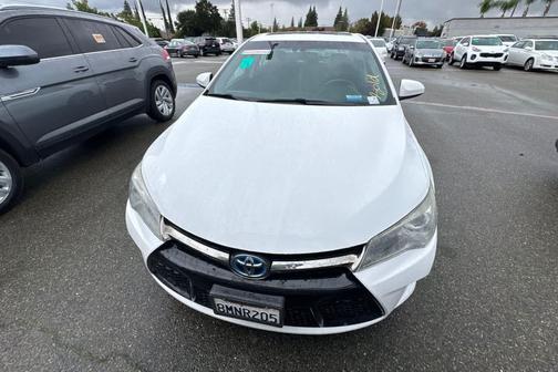 2017 Toyota Camry Hybrid SE