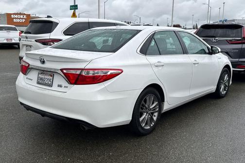 2017 Toyota Camry Hybrid SE